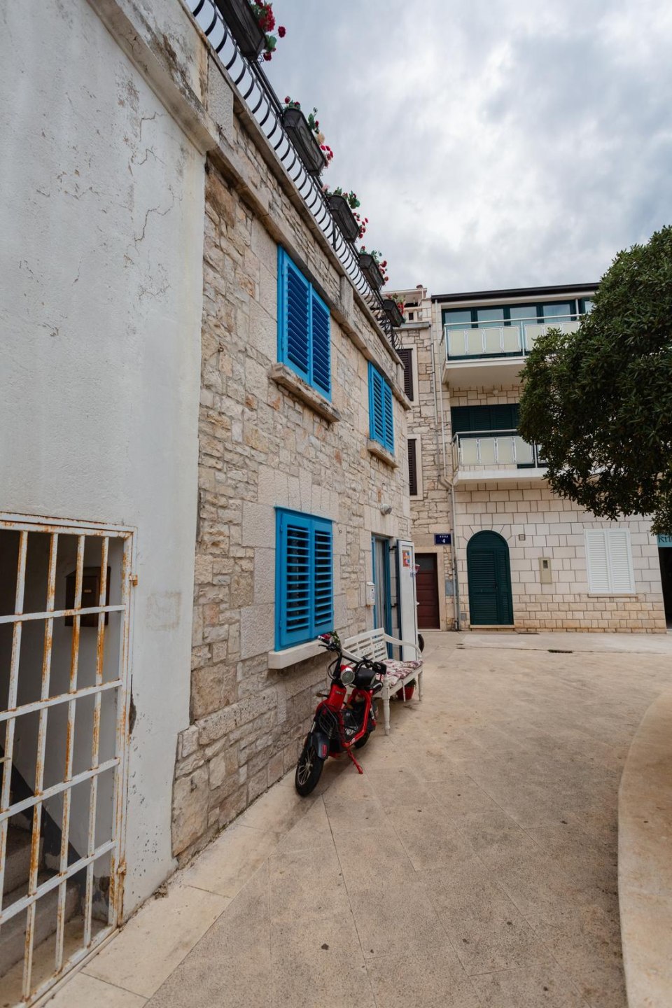 Kuća Olivera Dragojevića u Veloj Luci