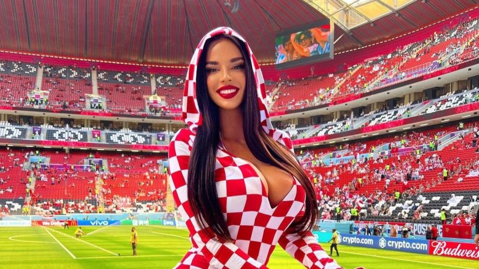 Ivana knoll u Katru
